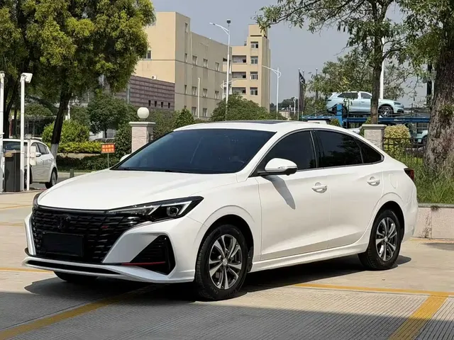 Changan Eado 2023 Enjoy Edition PLUS Blue Whale NE 1.4T GDI DCT Premium Edition