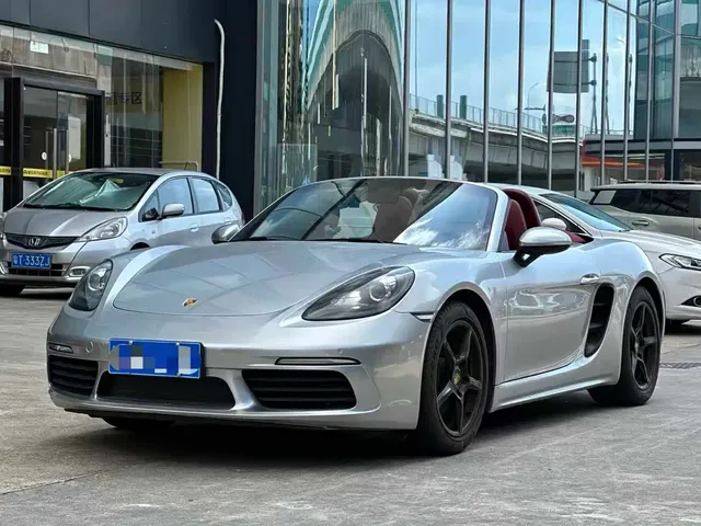 Porsche 718 2022 Boxster T 2.0T