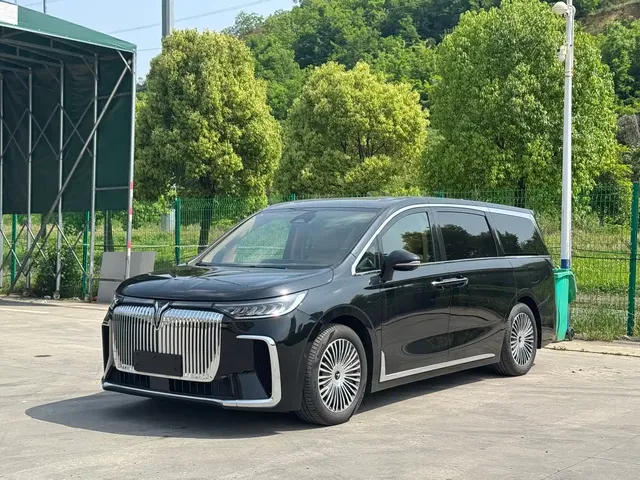 Voyah Auto Voyah Dreamer 2025 PHEV AWD Flagship Kunpeng Edition