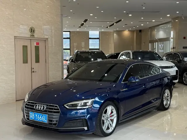 Audi A5 (Import) 2017 Sportback 45 TFSI Fashion