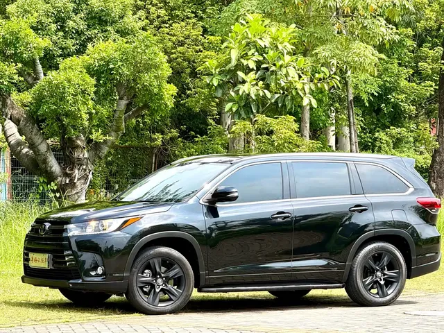 Toyota Highlander 2021 2.0T AWD Knight 7-Seater