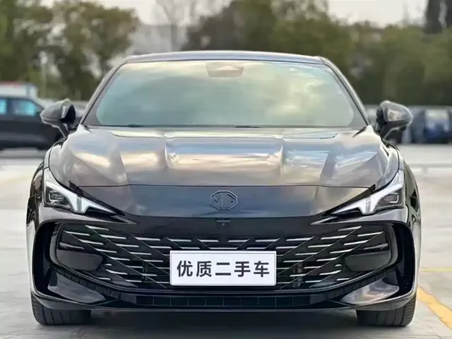 MG 7 2023 2.0T Automatic Trophy+ Exciting World Edition