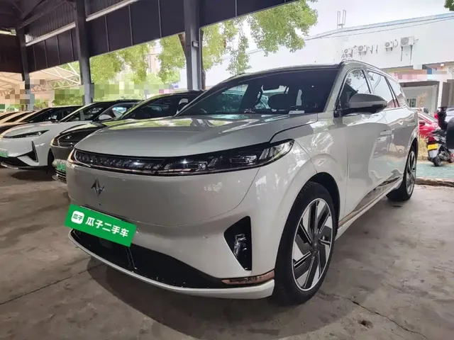 Dongfeng Yipai eπ008 2024 636Max Pure Electric 6-Seater