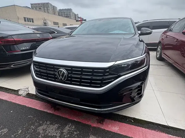 Volkswagen Passat 2023 330TSI Elite Edition