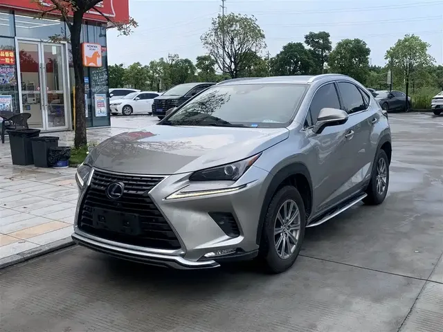 Lexus NX 2020 300h FWD F Sport China VI