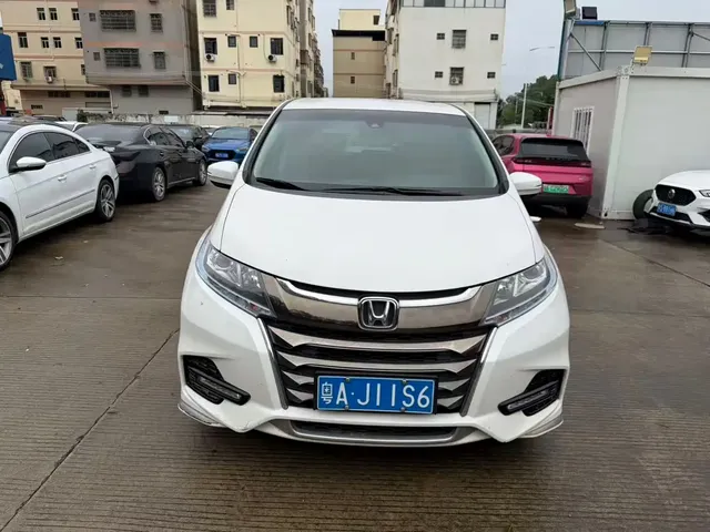 Honda Odyssey 2021 2.0L Sharp Premium Edition