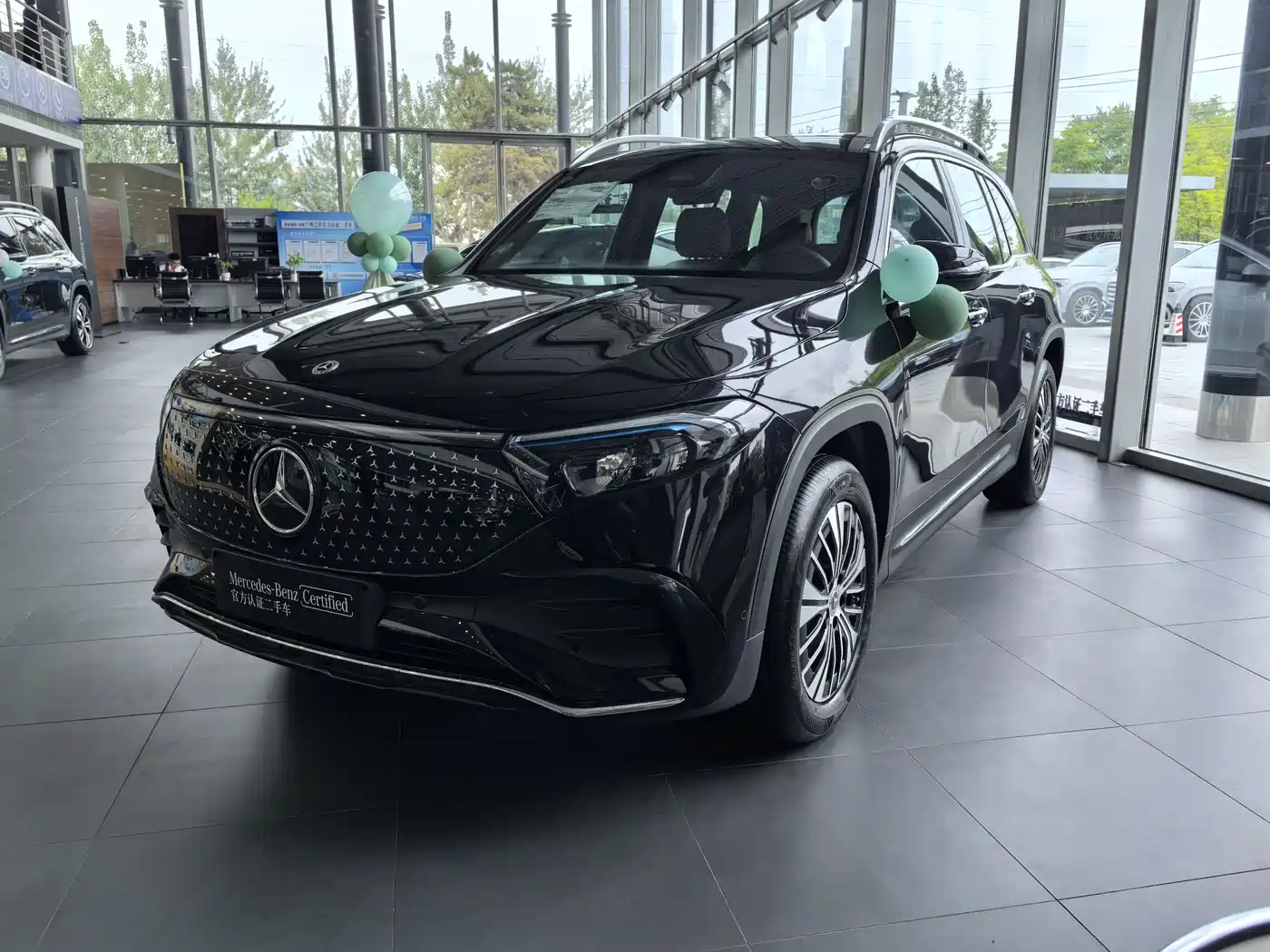 Mercedes-Benz EQB 2025 EQB 260