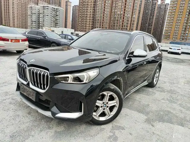 BMW X1 2023 sDrive20Li X Design Package