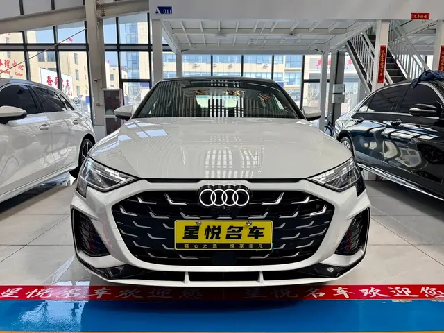 Audi A3 2025 A3L Limousine 35TFSI Flying Premium