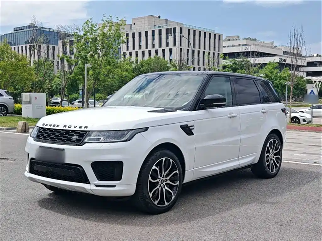Land Rover Range Rover Sport 2021 3.0 L6 Gloss Black Edition