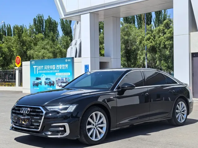 Audi A6L 2024 45 TFSI Premium Dynamic