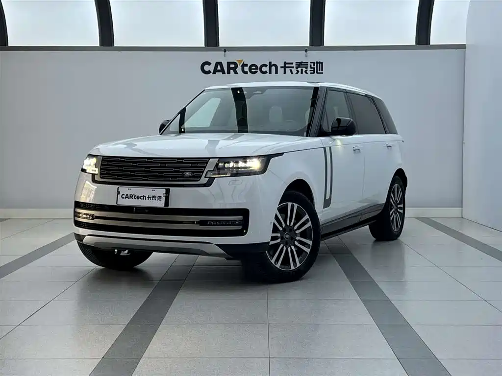 Land Rover Range Rover 2024 3.0 L6 400PS Golden Age Extended