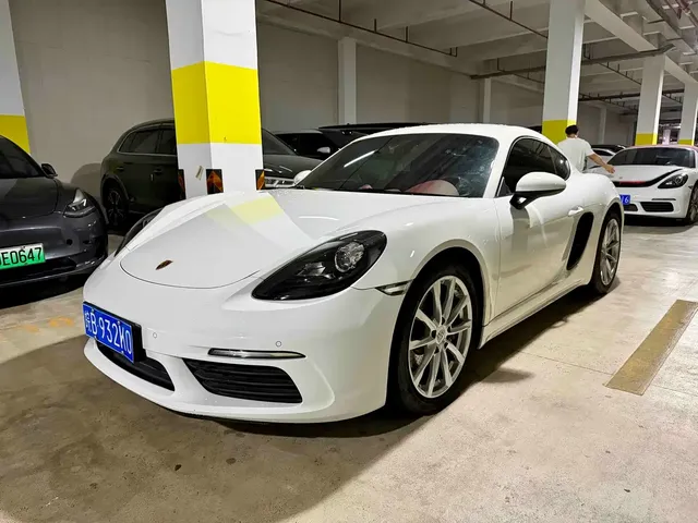 Porsche 718 2022 Cayman 2.0T