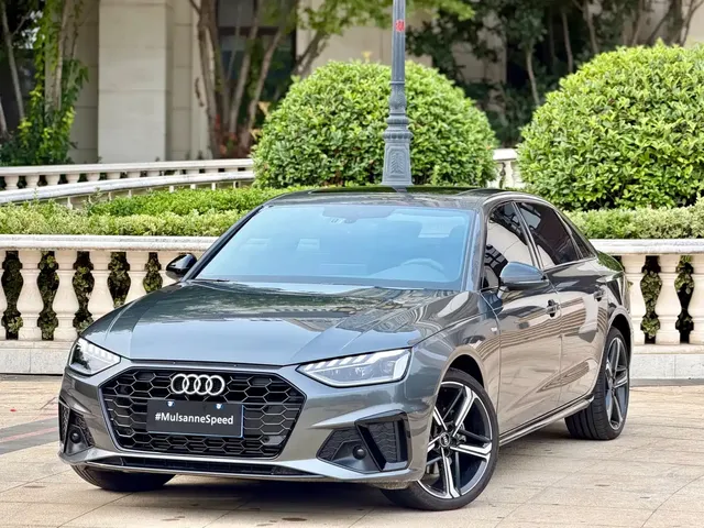 Audi A4L 2024 40 TFSI Luxury Dynamic