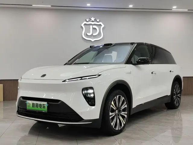 NIO ES8 2023 75kWh