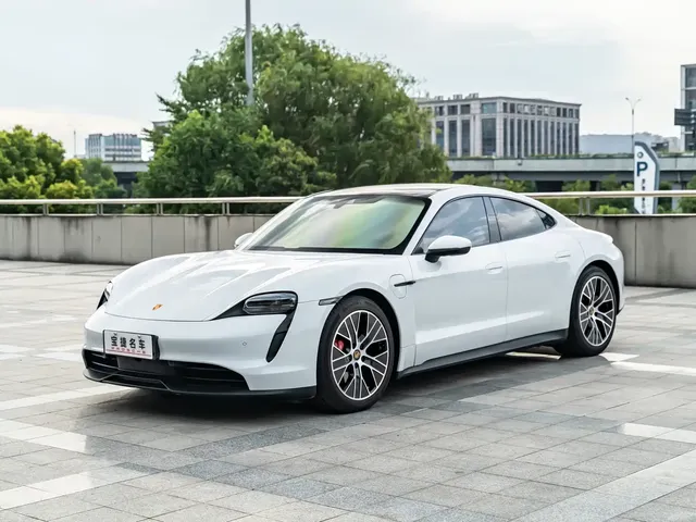 Porsche Taycan 2022 Taycan 4S
