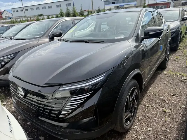 Nissan Qashqai 2025 Honor 2.0L CVT XV+ Leading Edition