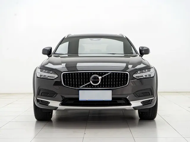 Volvo V90 2024 Cross Country B5 AWD Wisdom Edition