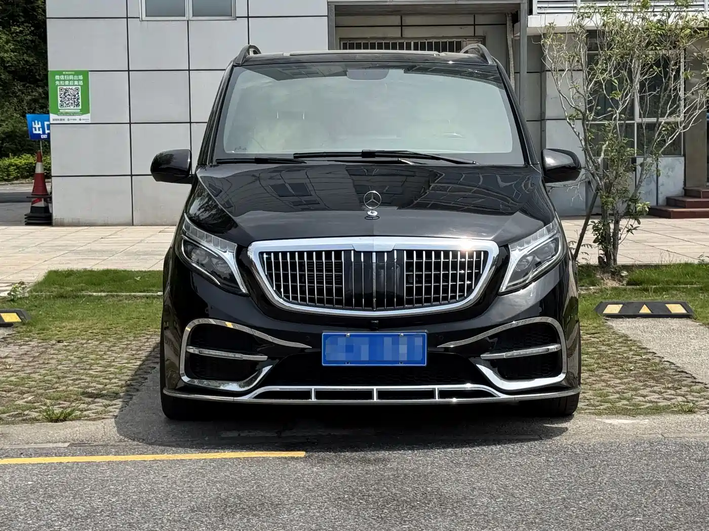 Mercedes-Benz Vito 2021 2.0T Business Edition 7-seater
