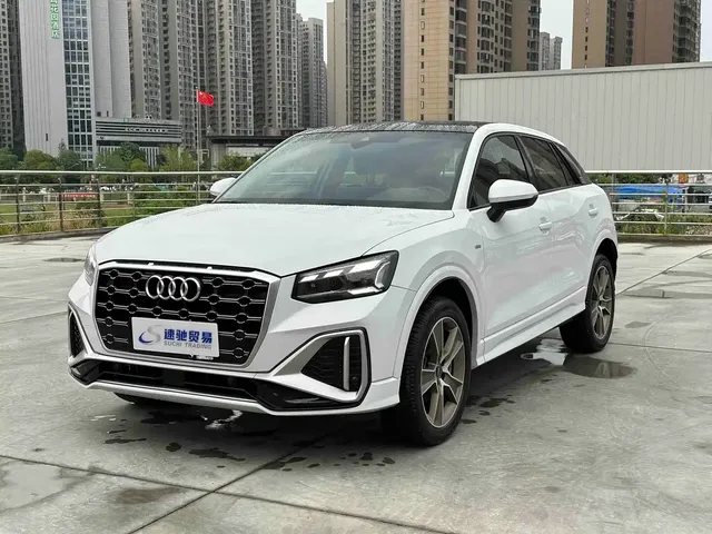 Audi Q2L 2022 35 TFSI Fashion Dynamic