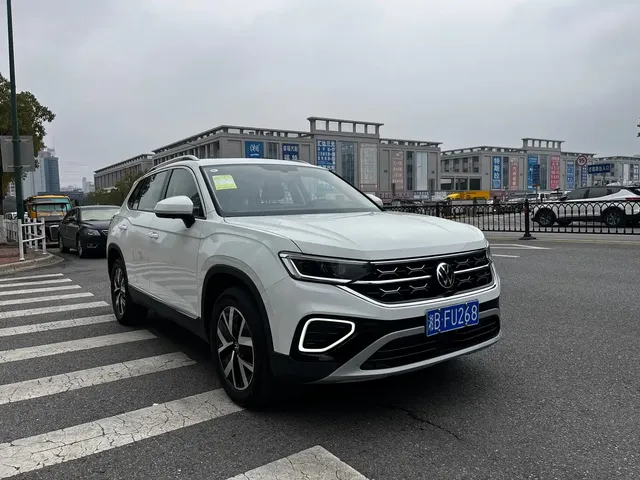 Volkswagen Tayron 2025 Shared Joy 300TSI