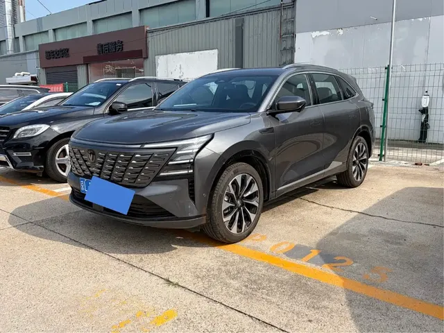 Changan CS75 PLUS 2025 4th Gen UItra 2.0T New Blue Whale Smart Power Type