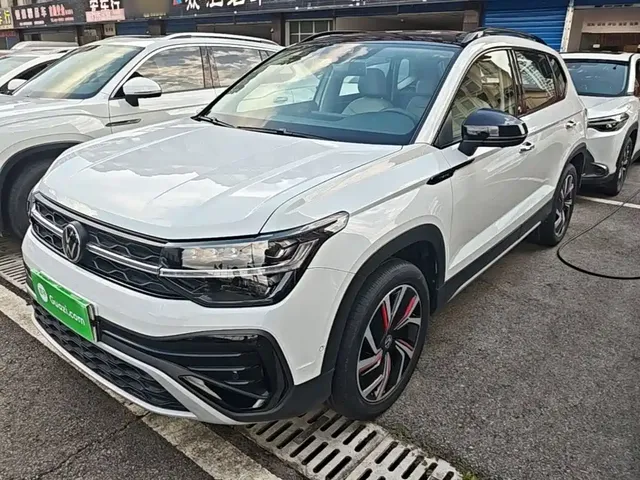 Volkswagen Tharu 2024 300TSI 2WD Moon Premium Edition