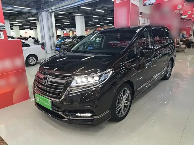 Honda Elysion 2019 2.0L Hybrid Supreme Edition