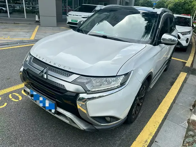 Mitsubishi Outlander 2019 2.0L 2WD Enjoy 5-Seater China VI