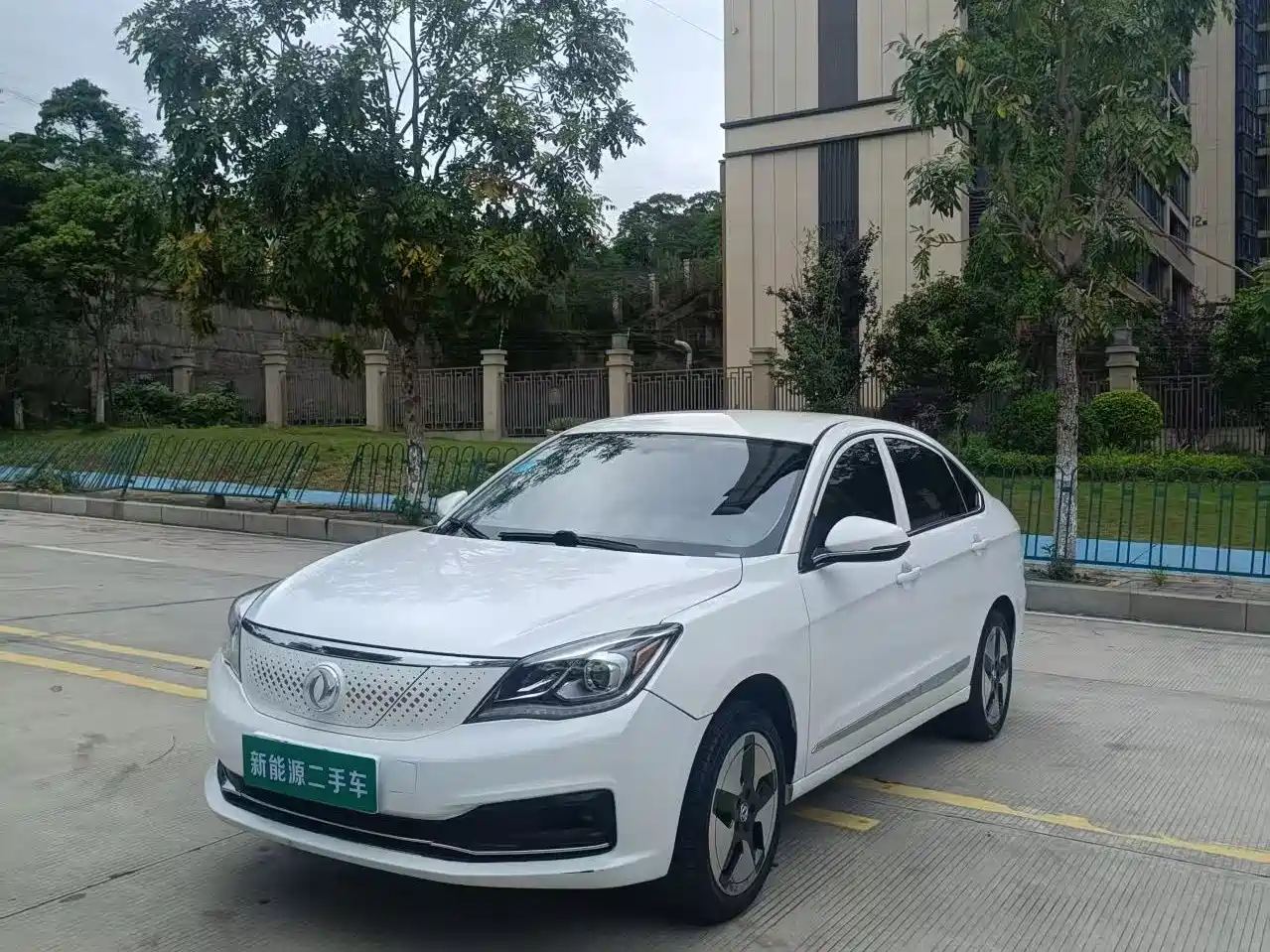 Dongfeng Aeolus Dongfeng Fengshen E70 2021 360H Battery Swap Version