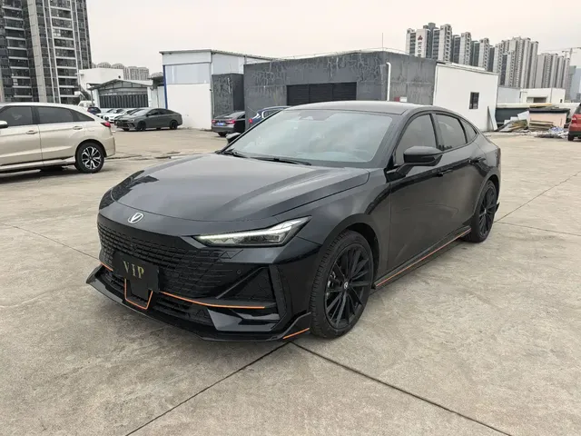 Changan UNI-V 2023 1.5T Sport Edition