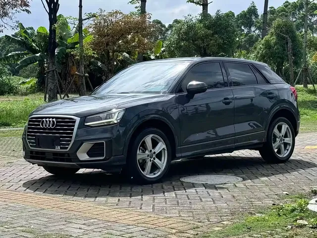 Audi Q2L 2021 Model 35 TFSI Fashion Dynamic