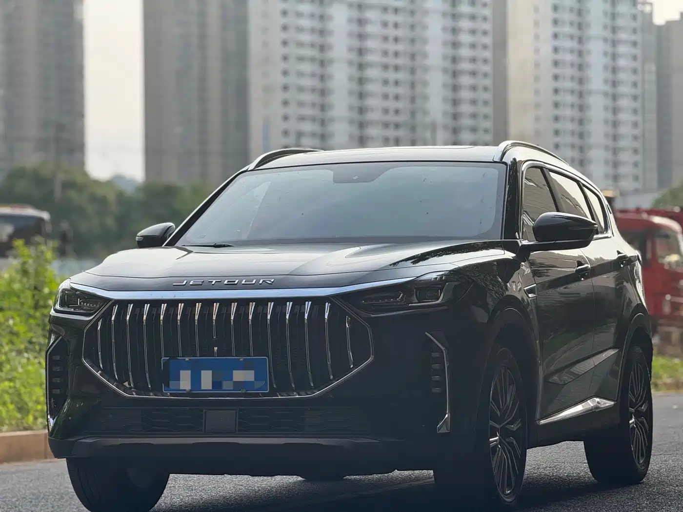 Jetour X70 PLUS 2024 Champion Edition 1.5T DCT Champion MAX 7-Seater