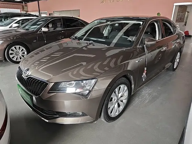 Škoda Superb 2019 TSI280 DSG Comfort Edition