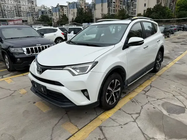 Toyota RAV4 Rongfang 2016 2.0L CVT 2WD Trend (China V)