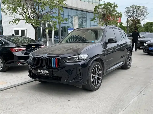 BMW X3 2022 xDrive30i Leading M Night Package