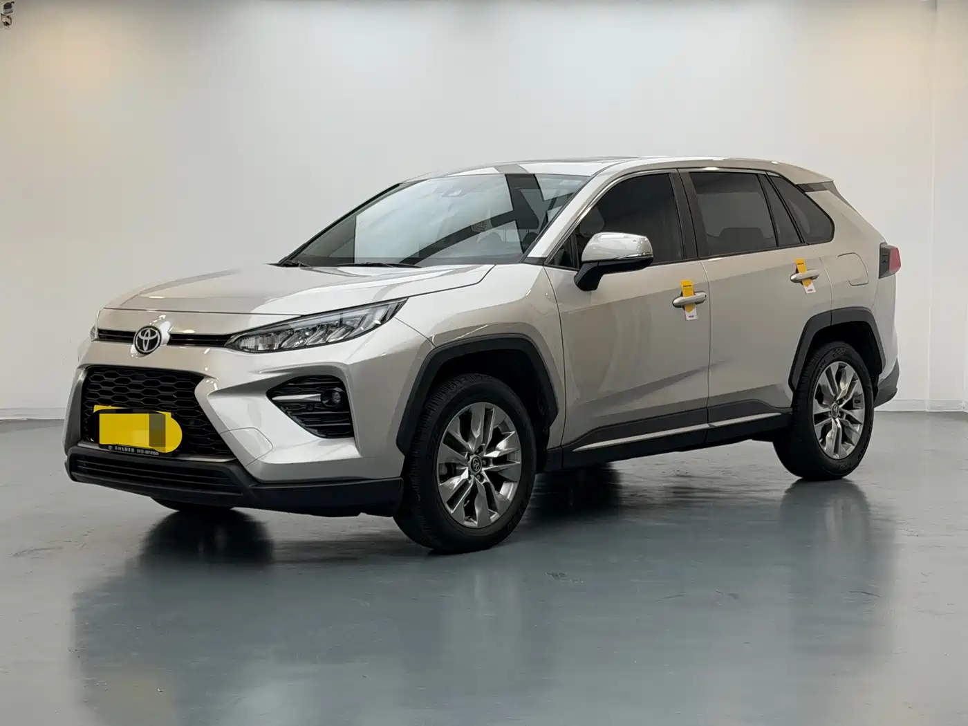 Toyota Wildlander 2021 2.0L CVT 2WD Luxury Edition