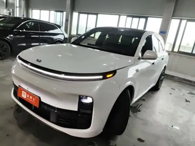 Li Auto Li L8 2025 Ultra Smart Renewal Edition