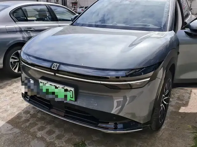 ZEEKR 7X 2025 Model 75kWh RWD Smart Driving Edition