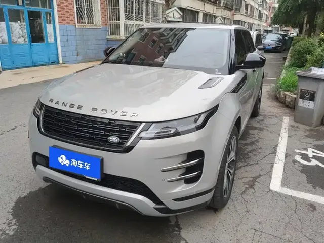Land Rover Range Rover Evoque 2024 Range Rover Evoque L 249PS Light Master Edition