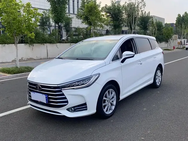 BYD Song MAX 2019 1.5T Manual Smart Connection Rui Yi 7-seater China V