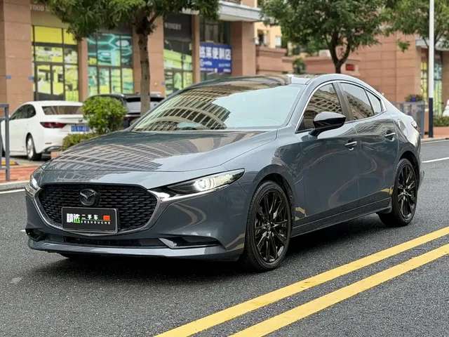 Mazda 3 Axela 2022 2.0L Automatic Premium Black Edition