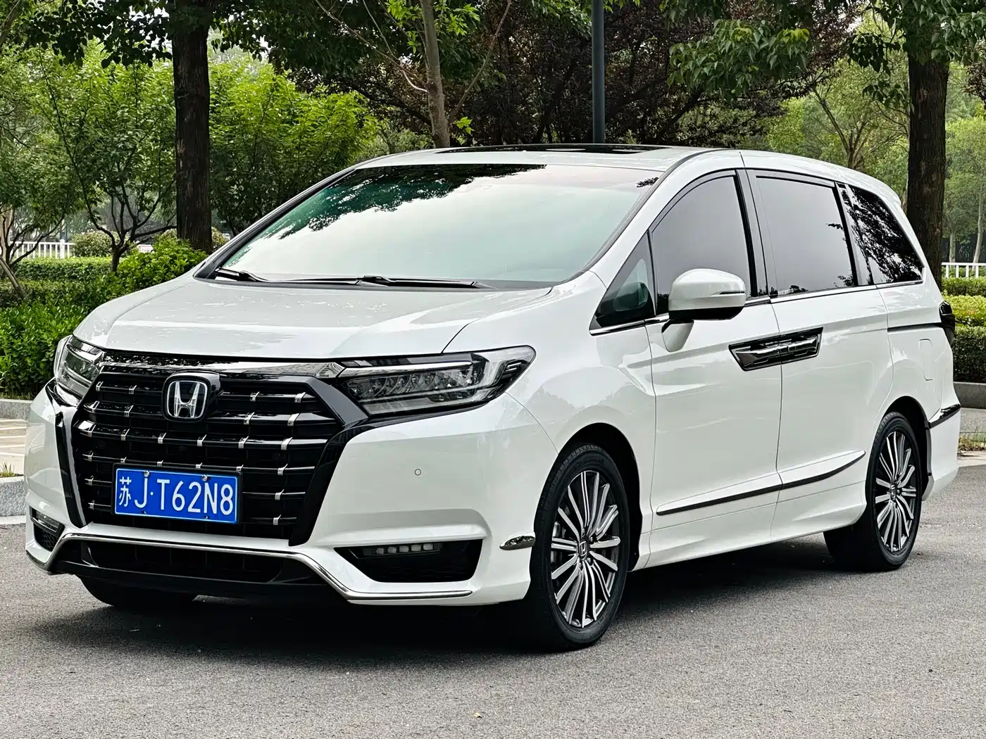 Honda Elysion 2022 2.0L e:HEV Supreme Edition