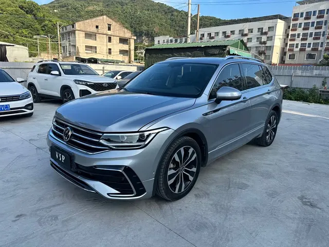 Volkswagen Tiguan L 2022 380TSI Automatic 4WD R-Line Cross Edition 7-Seater