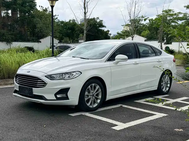 Ford Mondeo 2020 EcoBoost 180 Fashion