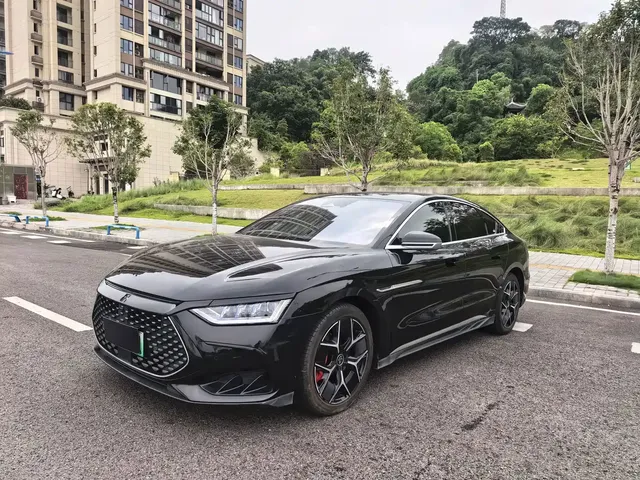 BYD Han 2023 DM-i Champion Edition 200KM Exclusive