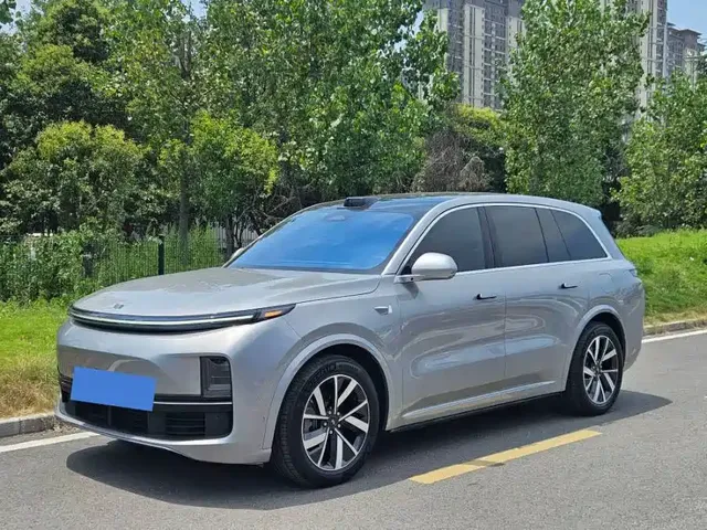 Li Auto Li L8 2023 Pro