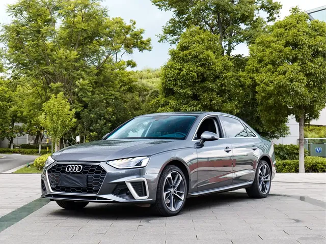 Audi A4L 2021 40 TFSI Premium Life Edition