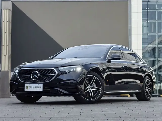 Mercedes-Benz E-Class 2025 E 300 L Fashion