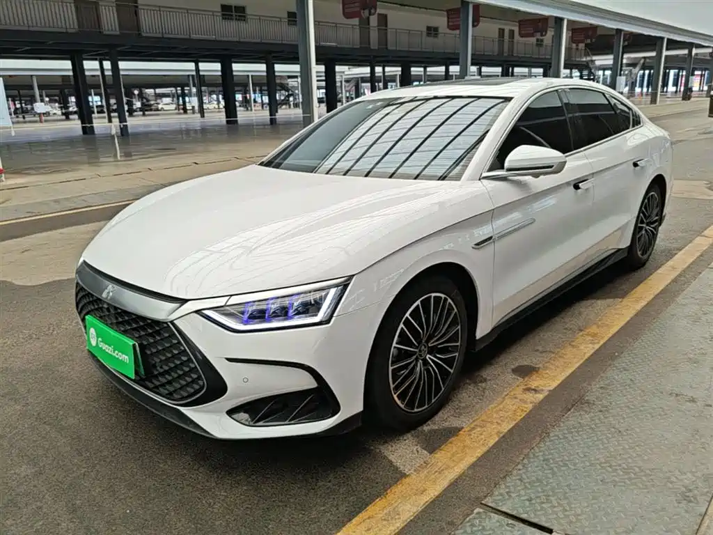 BYD Han 2022 DM-i 121KM Premium Edition